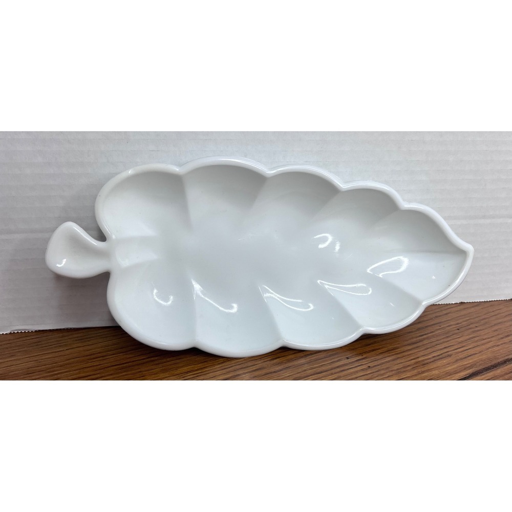Vintage Milk Glass Leaf Dish White Scalloped Candy Relish Tray 9 Inch